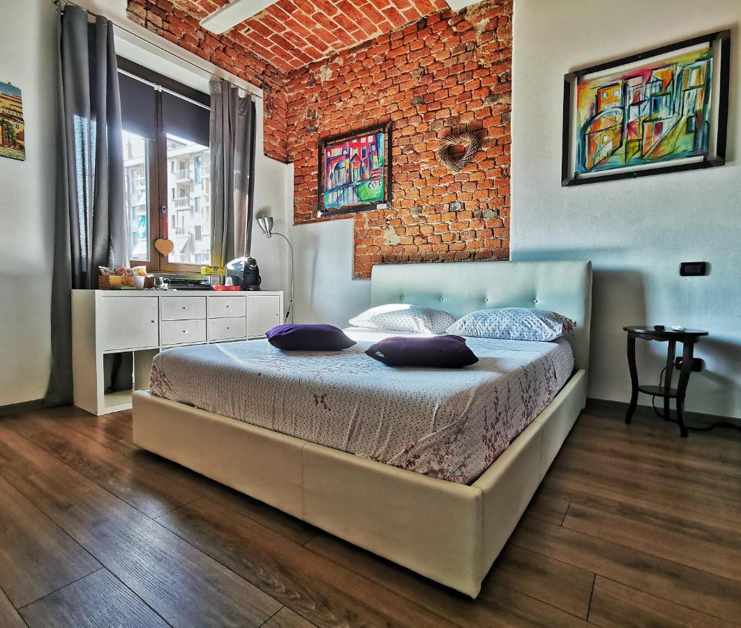Regis B&B Camere Centro Storico Chivasso Exterior photo